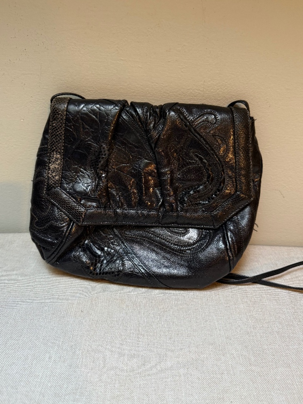 Vintage Sharif Black Reptile Embossed Leather Purse Handbag Crossbody